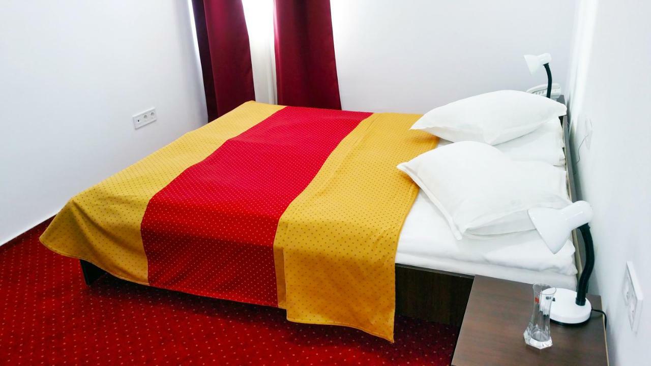 Hotel Teilor 카치울라타 외부 사진